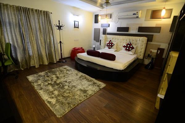 Hotel Little Palace Dibrugarh Exterior foto